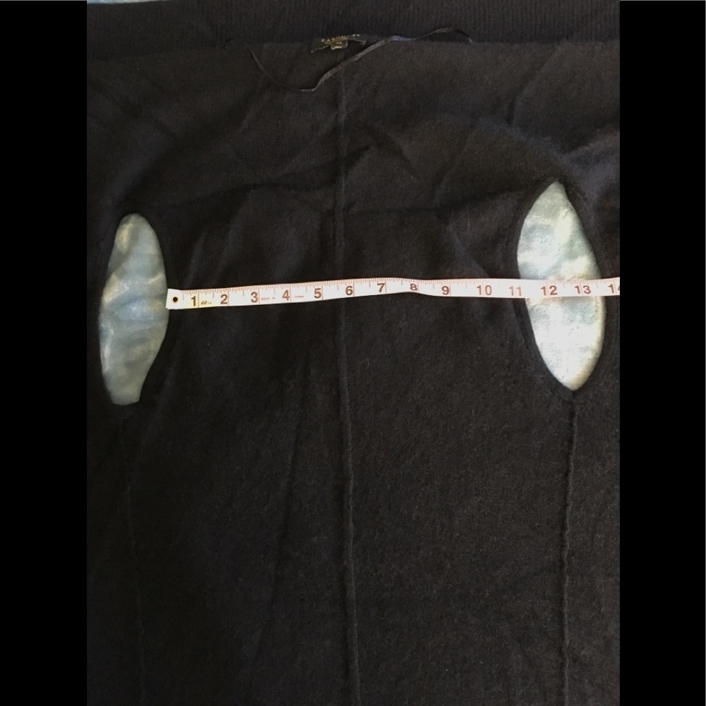 DONATING Monday ~ Black 100% Cashmere Scarf Vest - Picture 4 of 8